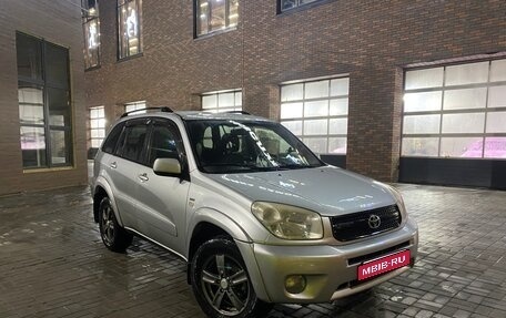 Toyota RAV4, 2004 год, 649 000 рублей, 1 фотография