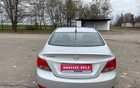 Hyundai Solaris II рестайлинг, 2015 год, 970 000 рублей, 4 фотография