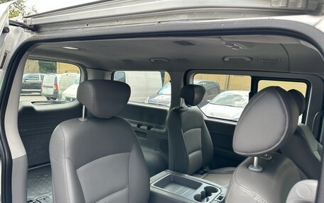 Hyundai Grand Starex Grand Starex I рестайлинг 2, 2010 год, 850 000 рублей, 17 фотография