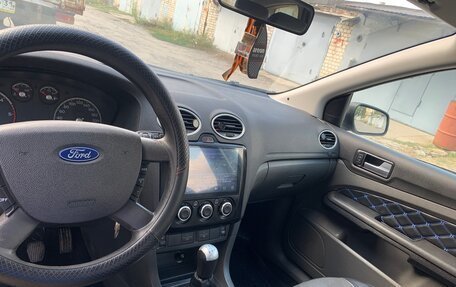 Ford Focus II рестайлинг, 2005 год, 575 000 рублей, 15 фотография