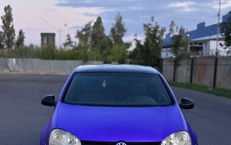 Volkswagen Golf V, 2004 год, 450 000 рублей, 3 фотография