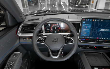 Volkswagen Teramont, 2025 год, 6 490 000 рублей, 11 фотография