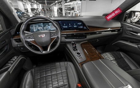 Cadillac Escalade V, 2022 год, 12 990 000 рублей, 7 фотография