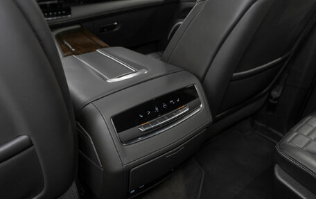 Cadillac Escalade V, 2022 год, 12 990 000 рублей, 18 фотография