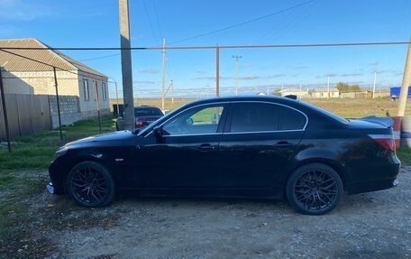 BMW 5 серия, 2005 год, 900 000 рублей, 4 фотография