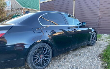 BMW 5 серия, 2005 год, 900 000 рублей, 7 фотография