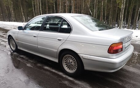 BMW 5 серия, 2000 год, 640 000 рублей, 13 фотография
