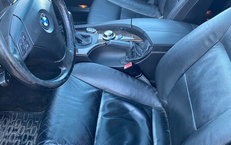 BMW 5 серия, 2005 год, 900 000 рублей, 9 фотография