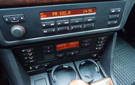 BMW 5 серия, 2000 год, 640 000 рублей, 24 фотография