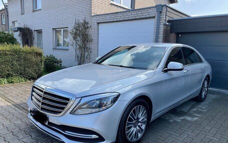 Mercedes-Benz S-Класс, 2018 год, 3 800 000 рублей, 11 фотография