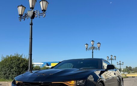 Chevrolet Camaro VI, 2022 год, 3 470 000 рублей, 2 фотография