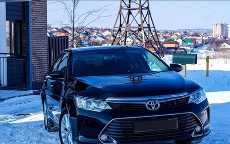 Toyota Camry, 2015 год, 2 450 000 рублей, 1 фотография