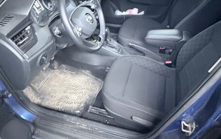 Skoda Rapid II, 2022 год, 2 000 000 рублей, 12 фотография