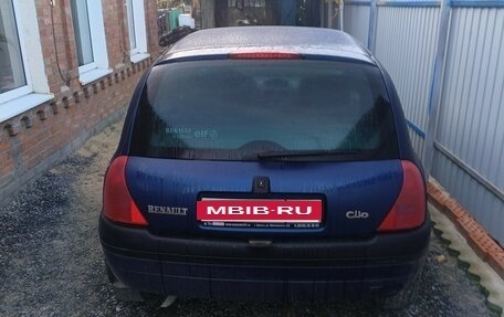 Renault Clio III, 2001 год, 170 000 рублей, 4 фотография