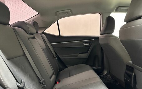 Toyota Corolla, 2018 год, 1 880 000 рублей, 13 фотография