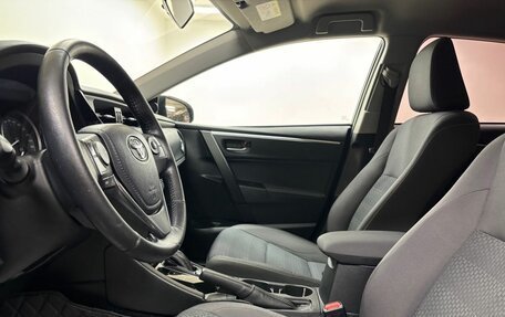 Toyota Corolla, 2018 год, 1 880 000 рублей, 11 фотография