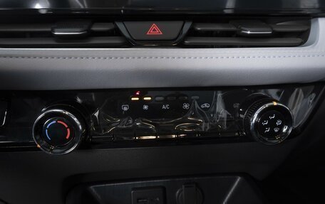 Chevrolet Monza, 2023 год, 2 120 000 рублей, 17 фотография