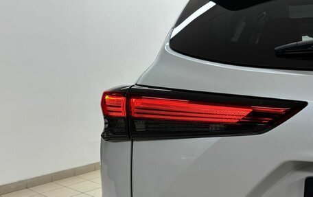 Toyota Highlander, 2025 год, 6 350 000 рублей, 10 фотография