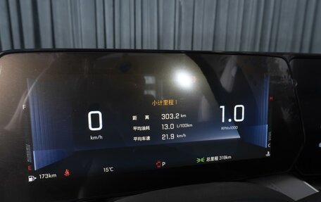 Chevrolet Monza, 2023 год, 2 120 000 рублей, 24 фотография