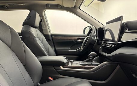 Toyota Highlander, 2025 год, 6 350 000 рублей, 12 фотография