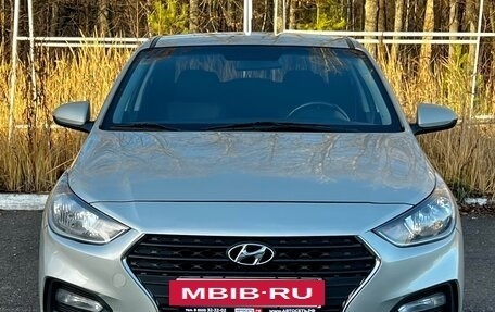 Hyundai Solaris II рестайлинг, 2019 год, 1 200 000 рублей, 2 фотография