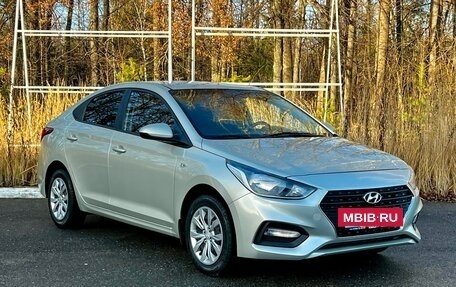Hyundai Solaris II рестайлинг, 2019 год, 1 200 000 рублей, 3 фотография