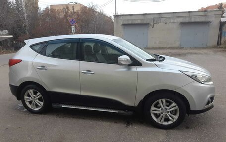 Hyundai ix35 I рестайлинг, 2014 год, 1 260 000 рублей, 2 фотография