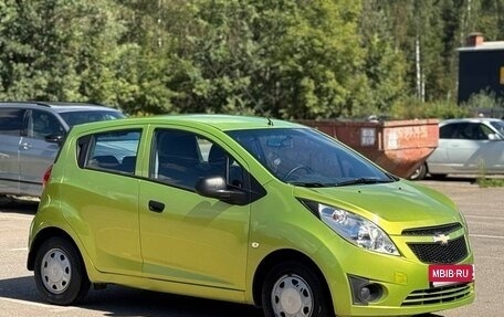 Chevrolet Spark III, 2013 год, 790 000 рублей, 3 фотография