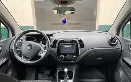 Renault Kaptur I рестайлинг, 2017 год, 1 400 000 рублей, 5 фотография