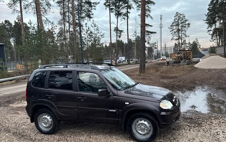 Chevrolet Niva I рестайлинг, 2011 год, 295 000 рублей, 1 фотография