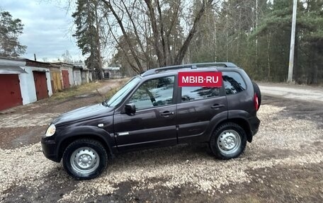 Chevrolet Niva I рестайлинг, 2011 год, 295 000 рублей, 3 фотография