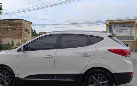 Hyundai ix35 I рестайлинг, 2013 год, 1 480 000 рублей, 2 фотография