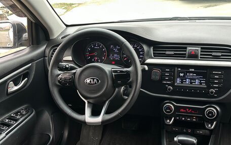 KIA Rio IV, 2018 год, 890 000 рублей, 9 фотография