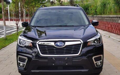 Subaru Forester, 2021 год, 2 350 000 рублей, 2 фотография