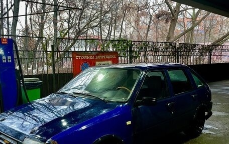 ИЖ 2126 «Ода», 2003 год, 105 000 рублей, 2 фотография