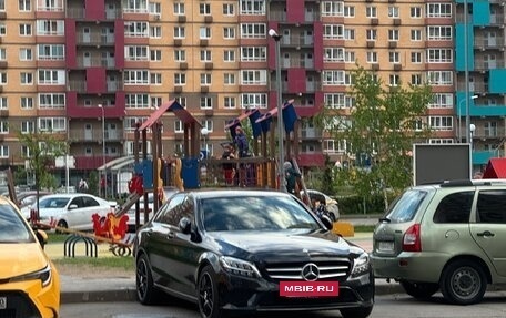 Mercedes-Benz C-Класс, 2019 год, 3 000 000 рублей, 14 фотография