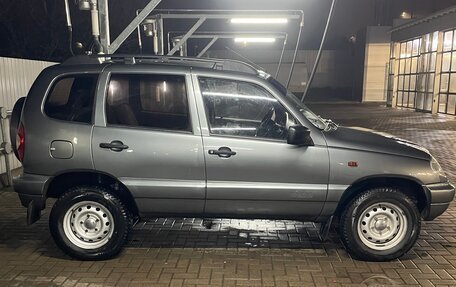 Chevrolet Niva I рестайлинг, 2005 год, 400 000 рублей, 4 фотография