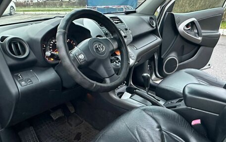 Toyota RAV4, 2008 год, 1 180 000 рублей, 2 фотография