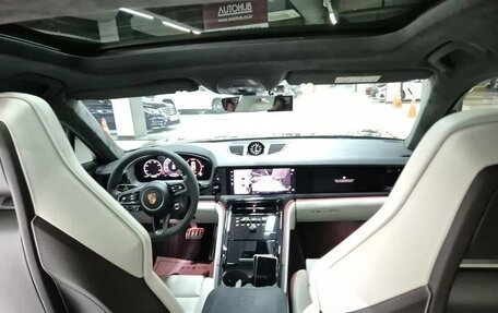 Porsche Panamera, 2025 год, 21 748 000 рублей, 8 фотография