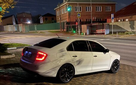 Skoda Rapid I, 2015 год, 750 000 рублей, 16 фотография