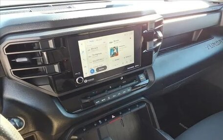 Toyota Tundra, 2022 год, 5 830 000 рублей, 11 фотография