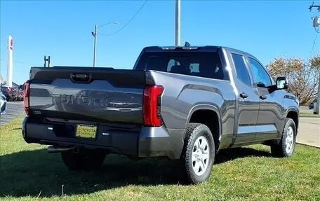 Toyota Tundra, 2022 год, 5 830 000 рублей, 3 фотография