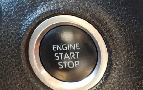 Toyota Tundra, 2022 год, 5 830 000 рублей, 17 фотография