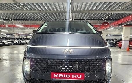 Hyundai Staria, 2025 год, 4 360 000 рублей, 2 фотография