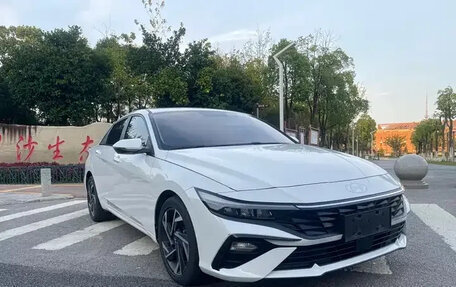 Hyundai Elantra, 2025 год, 1 594 000 рублей, 3 фотография