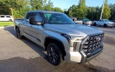 Toyota Tundra, 2022 год, 6 710 000 рублей, 1 фотография