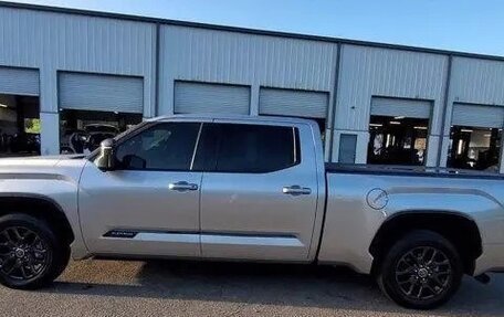 Toyota Tundra, 2022 год, 6 710 000 рублей, 4 фотография