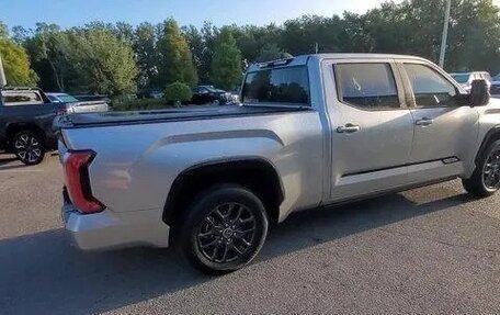 Toyota Tundra, 2022 год, 6 710 000 рублей, 7 фотография