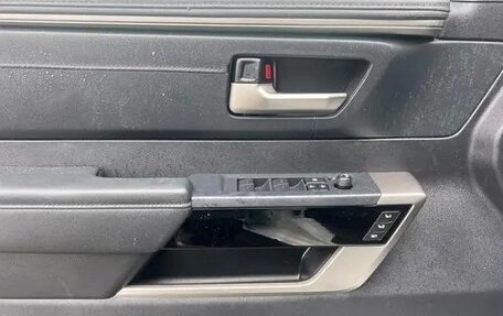 Toyota Tundra, 2022 год, 6 930 000 рублей, 11 фотография