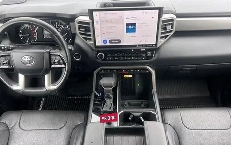 Toyota Tundra, 2022 год, 6 930 000 рублей, 13 фотография